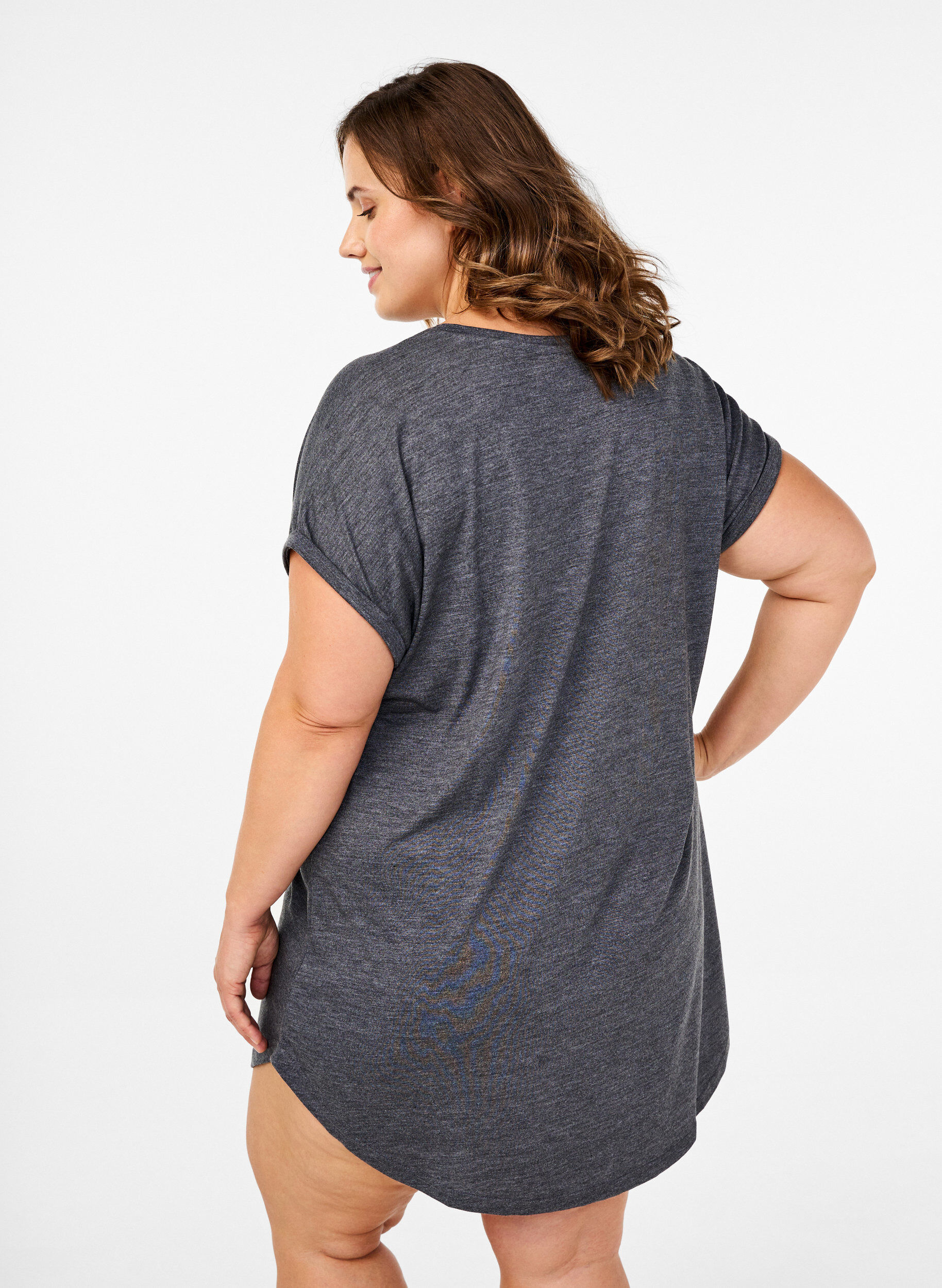 Zizzifashion Short sleeve nightgown with text print, , Model image number 2