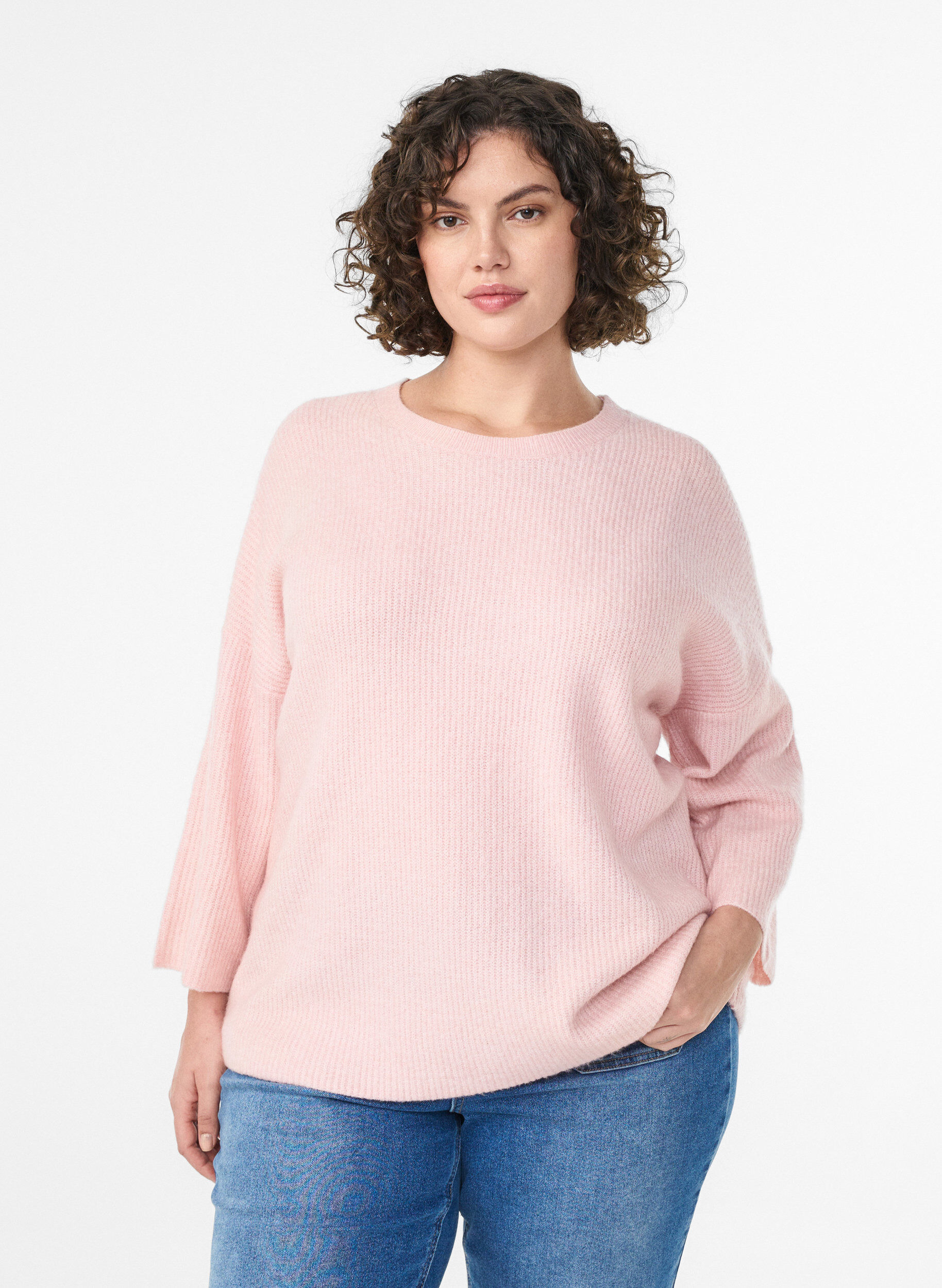 Loose knit with 3/4-sleeves, Pink, Model