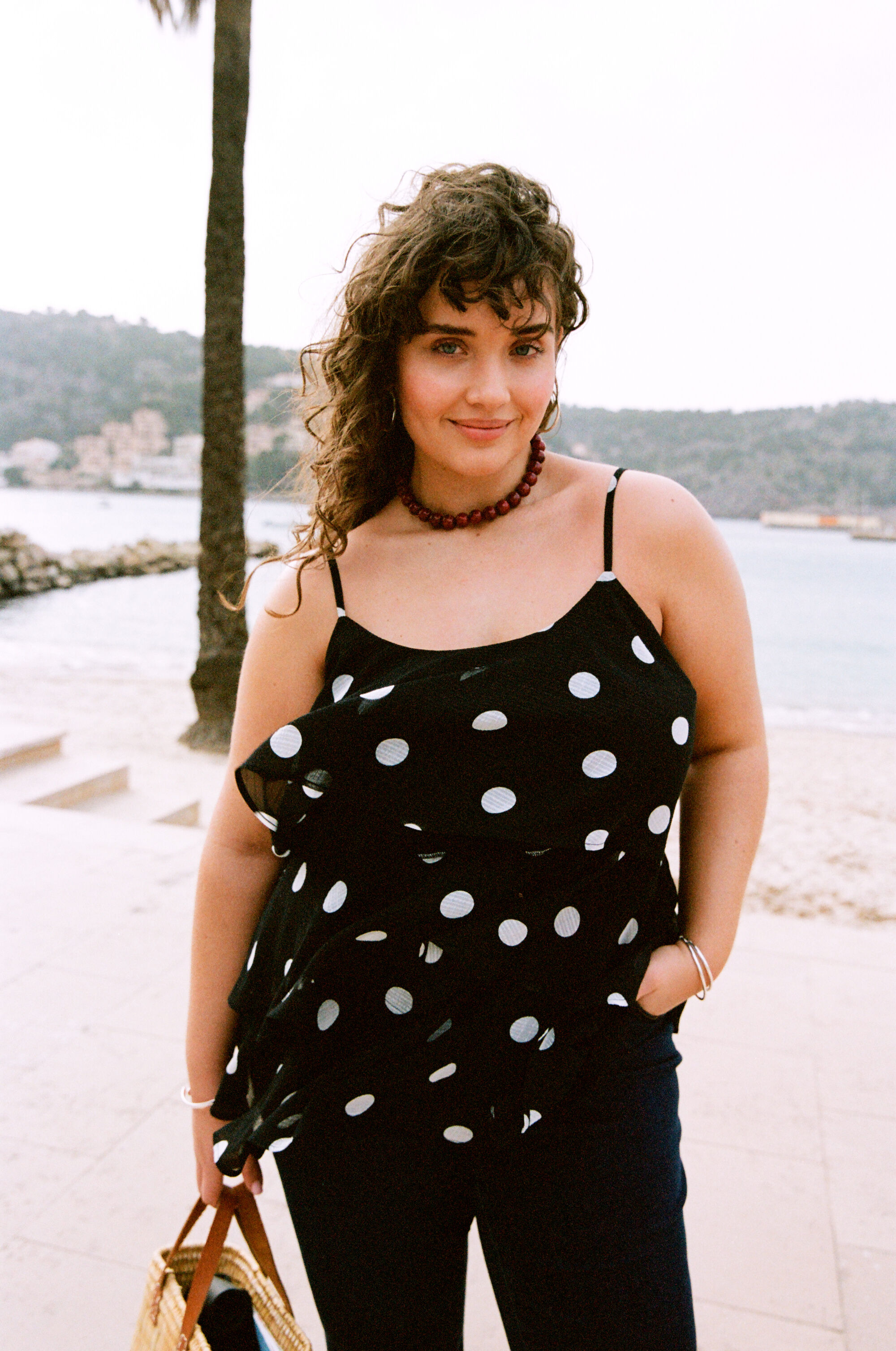 Zizzifashion Spotted summer style with edge, , Model