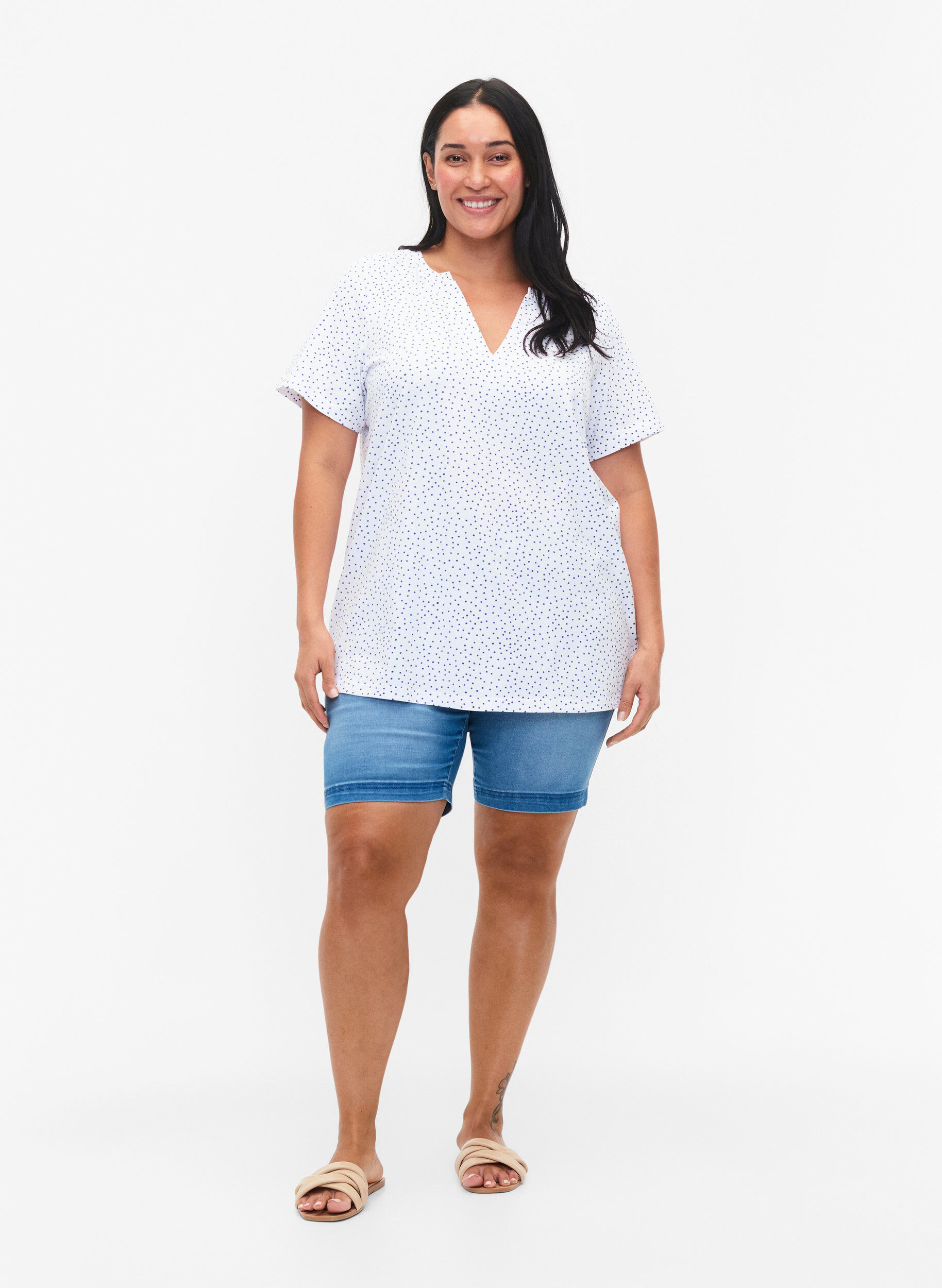 Zizzifashion Cotton t-shirt with dots and v-neck, B.White/S.T.W Dot, Model image number 2