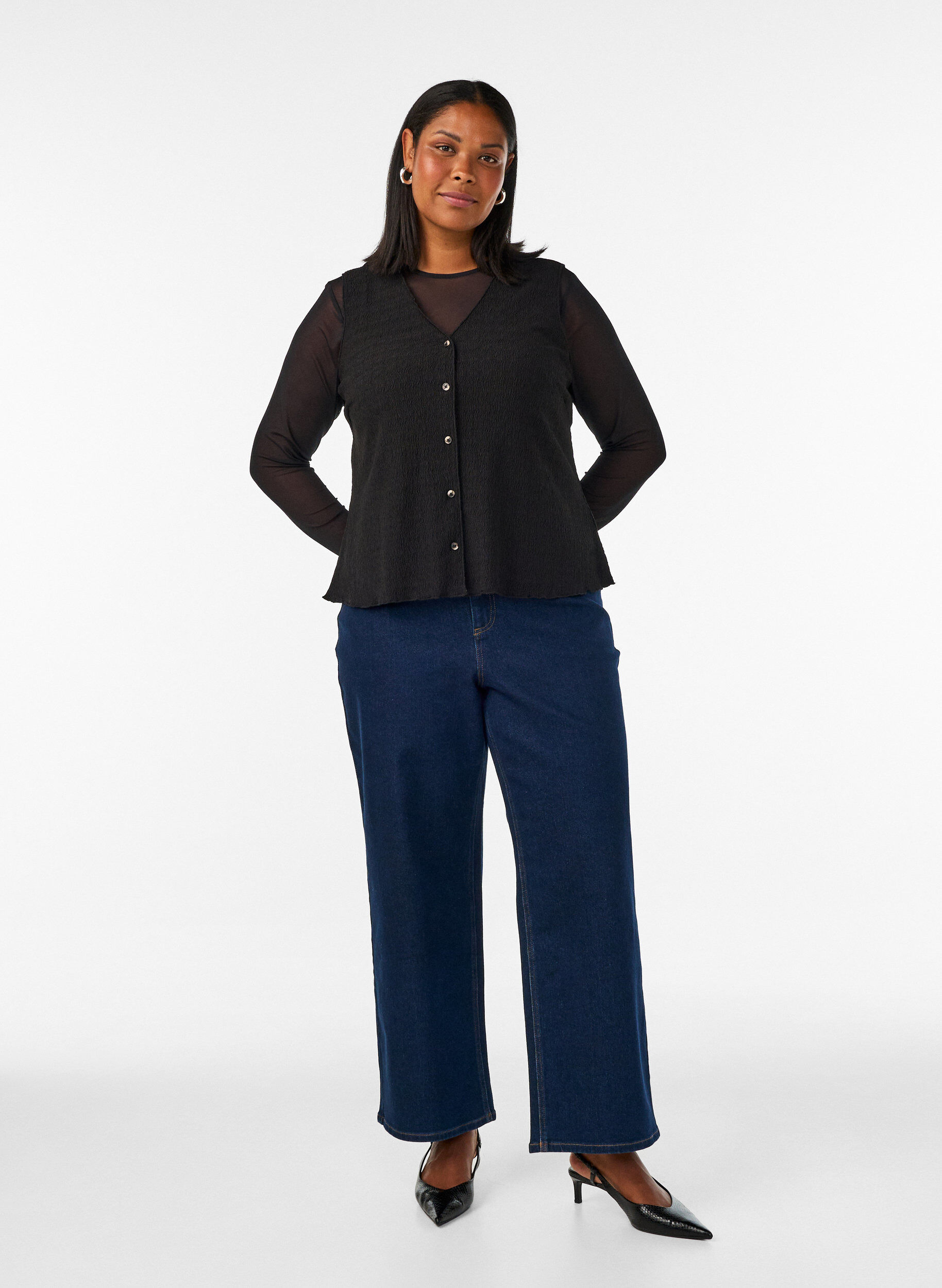 ZizzifashionSleeveless top with a wavy texture and button fastening, Black, Model image number 1