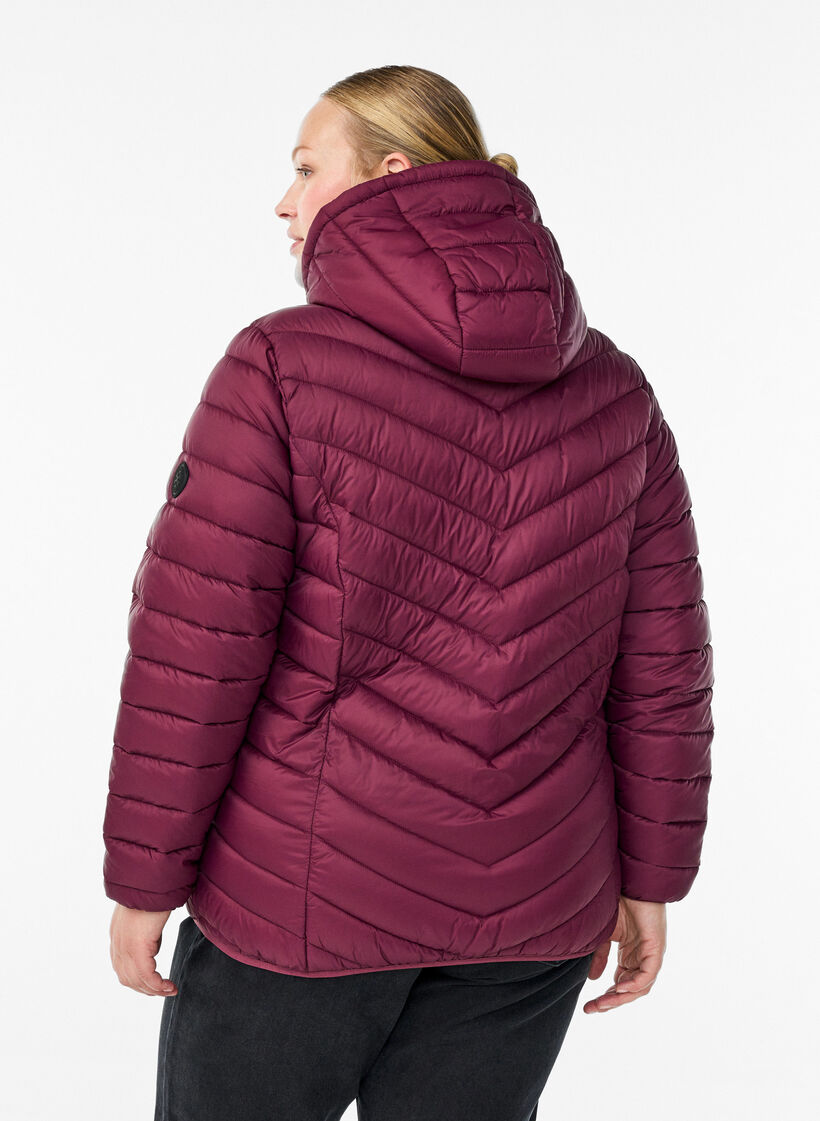 Lightweight jacket with hood, Dark Bordeaux, Model image number 2