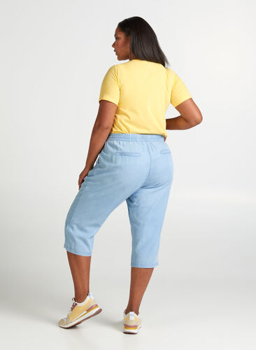 3/4 length trousers, Light blue denim, Model image number 1