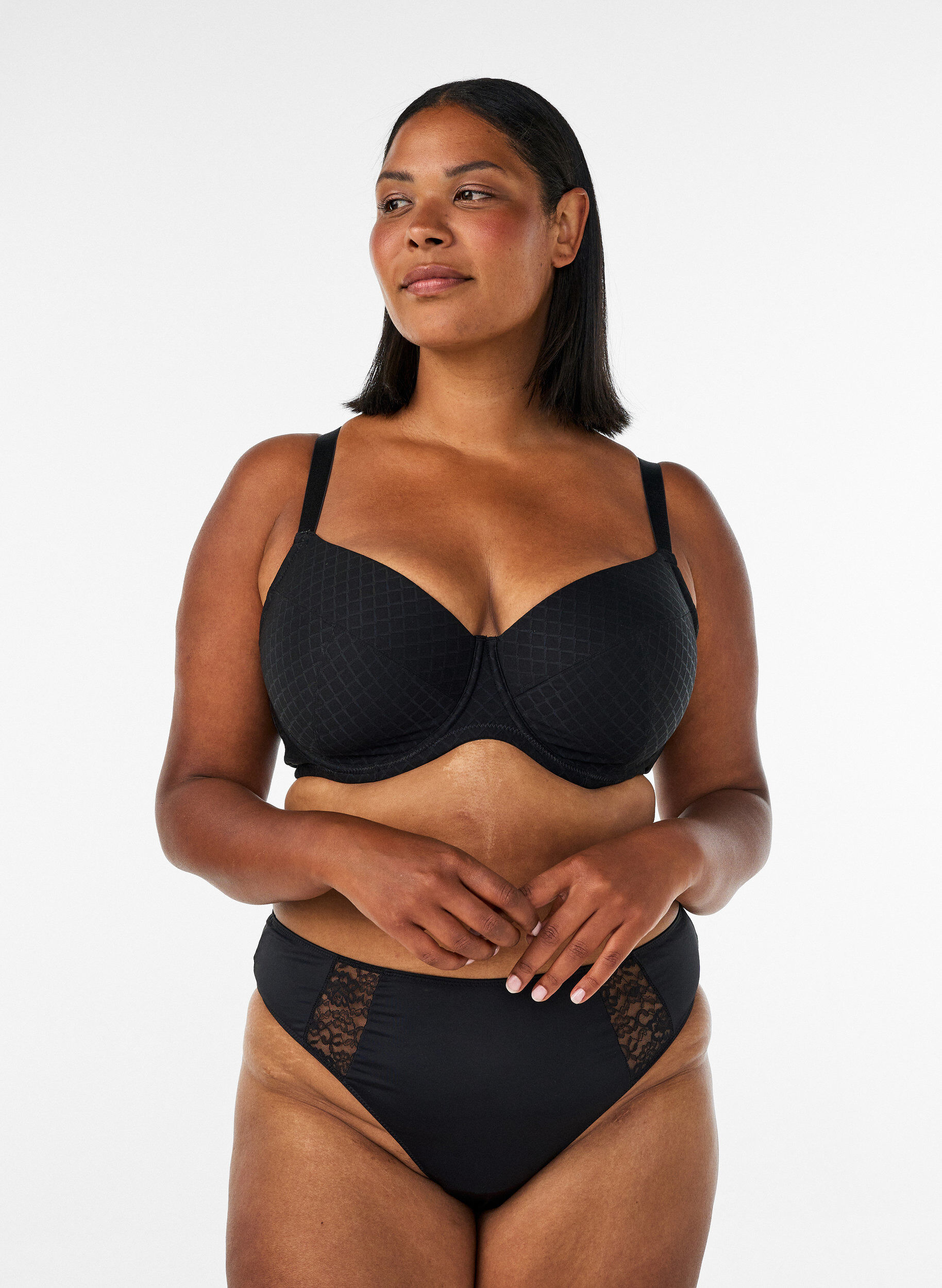 ZizzifashionPadded microfibre bra with checked pattern, Black, Model image number 1