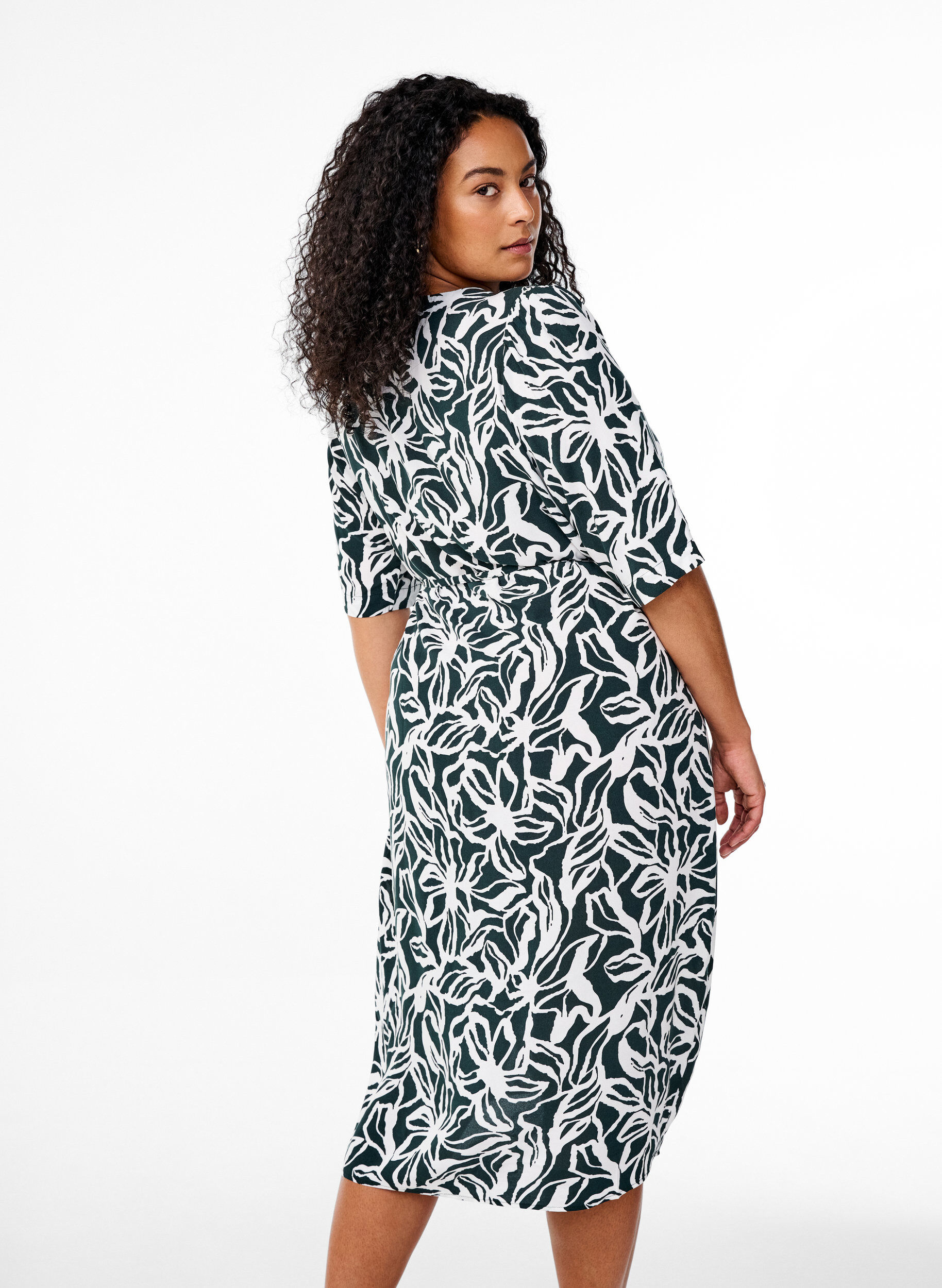 Zizzifashion Midi dress with print and tie belt, Green, Model image number 2