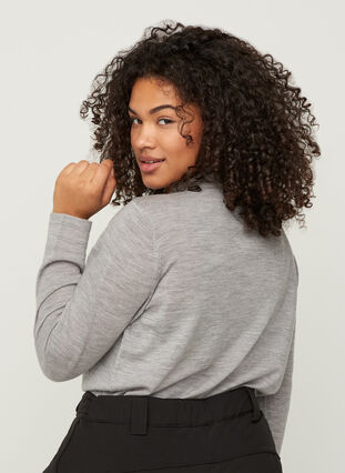 100% wool, close-fitting top, Light Grey Melange, Model image number 1