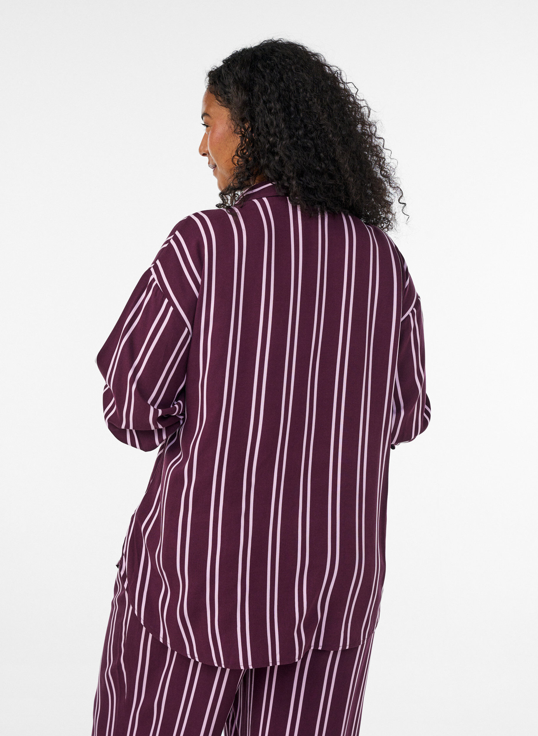 ZizzifashionStriped nightshirt, Dark Bordeaux, Model image number 2