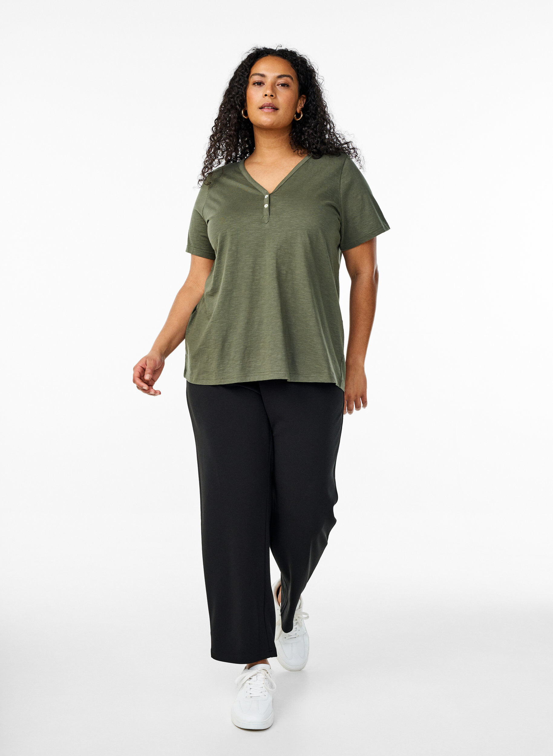 Zizzifashion T-shirt with button detail, Green, Model image number 1