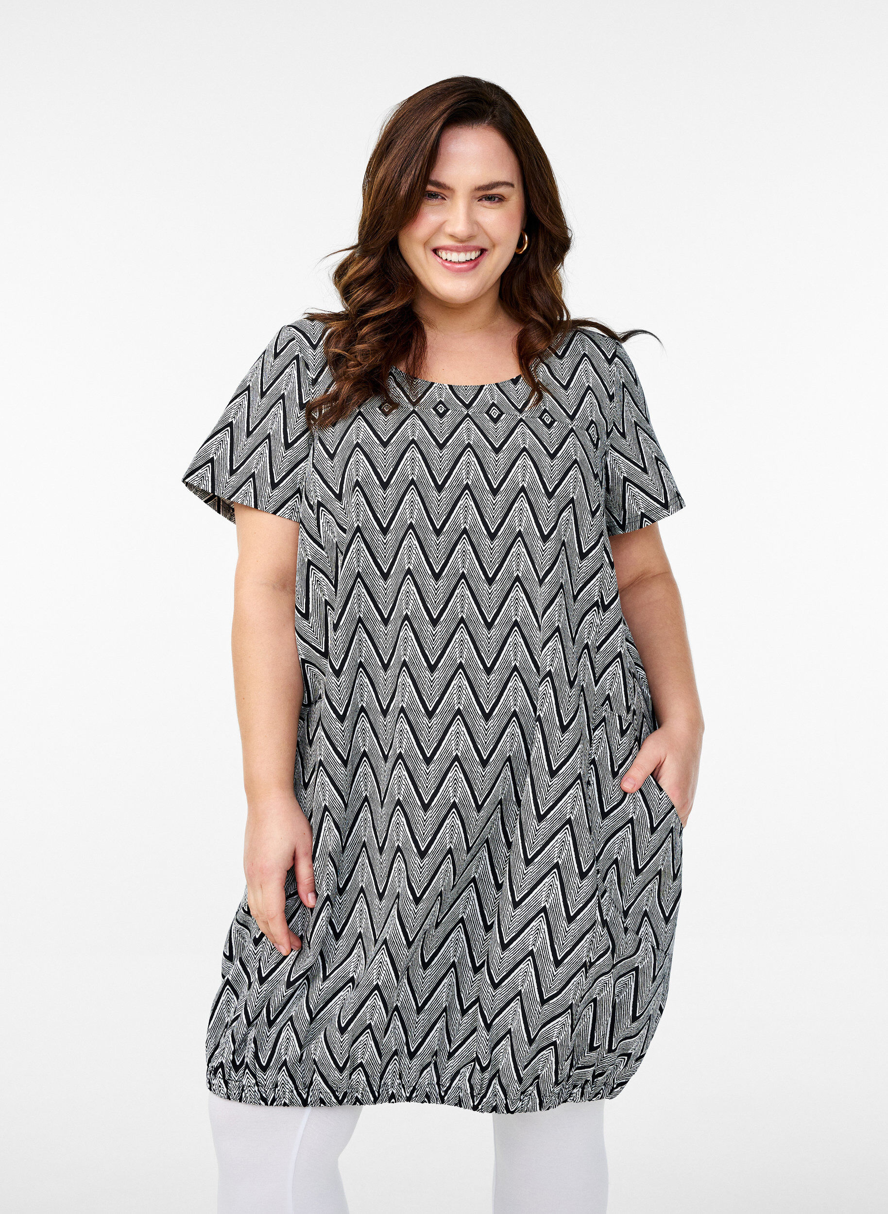 Zizzifashion Short-sleeved cotton dress with print, Black, Model image number 0