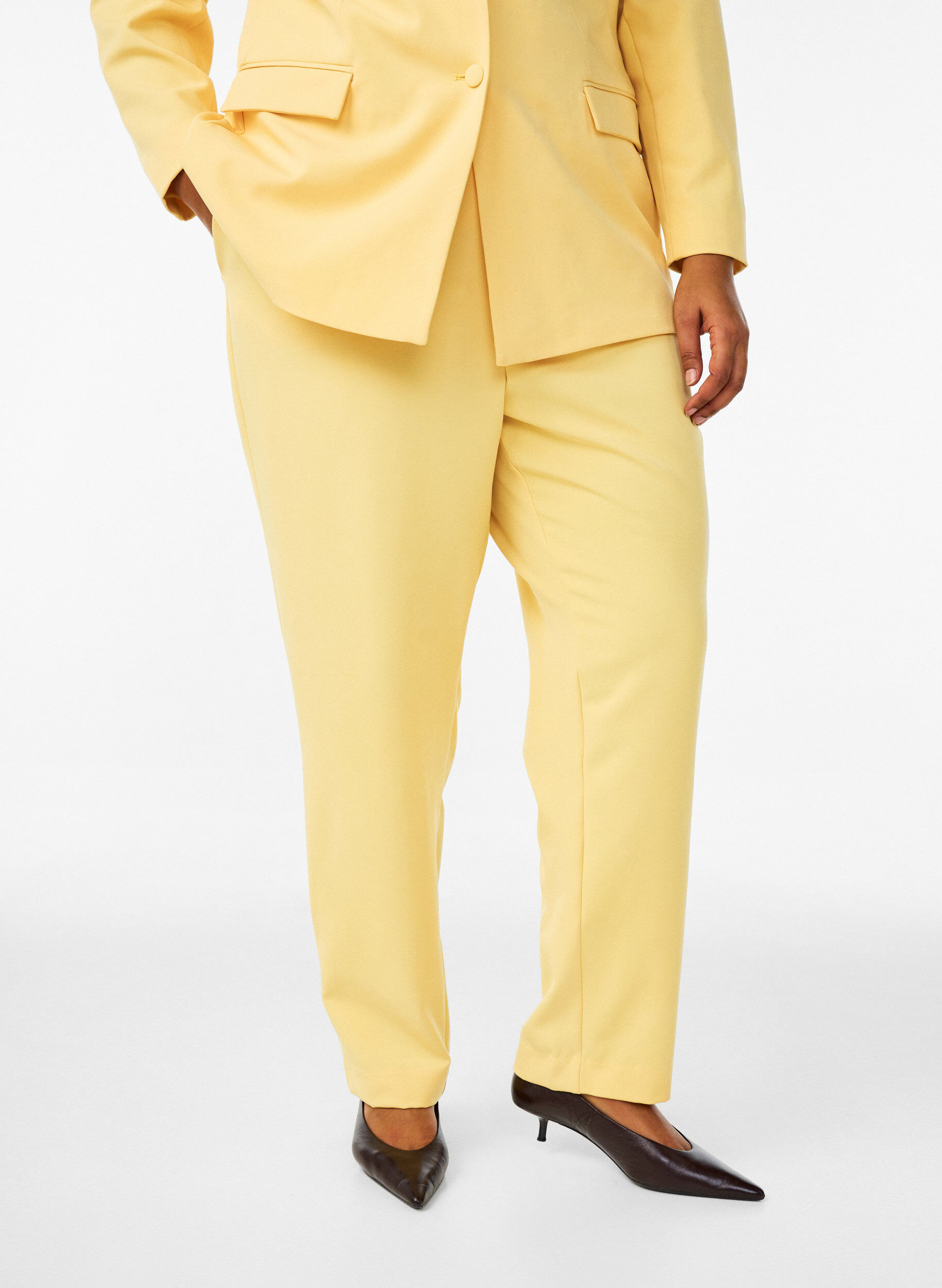 Zizzifashion Trousers with pockets and straight legs, Yellow, Model image number 2