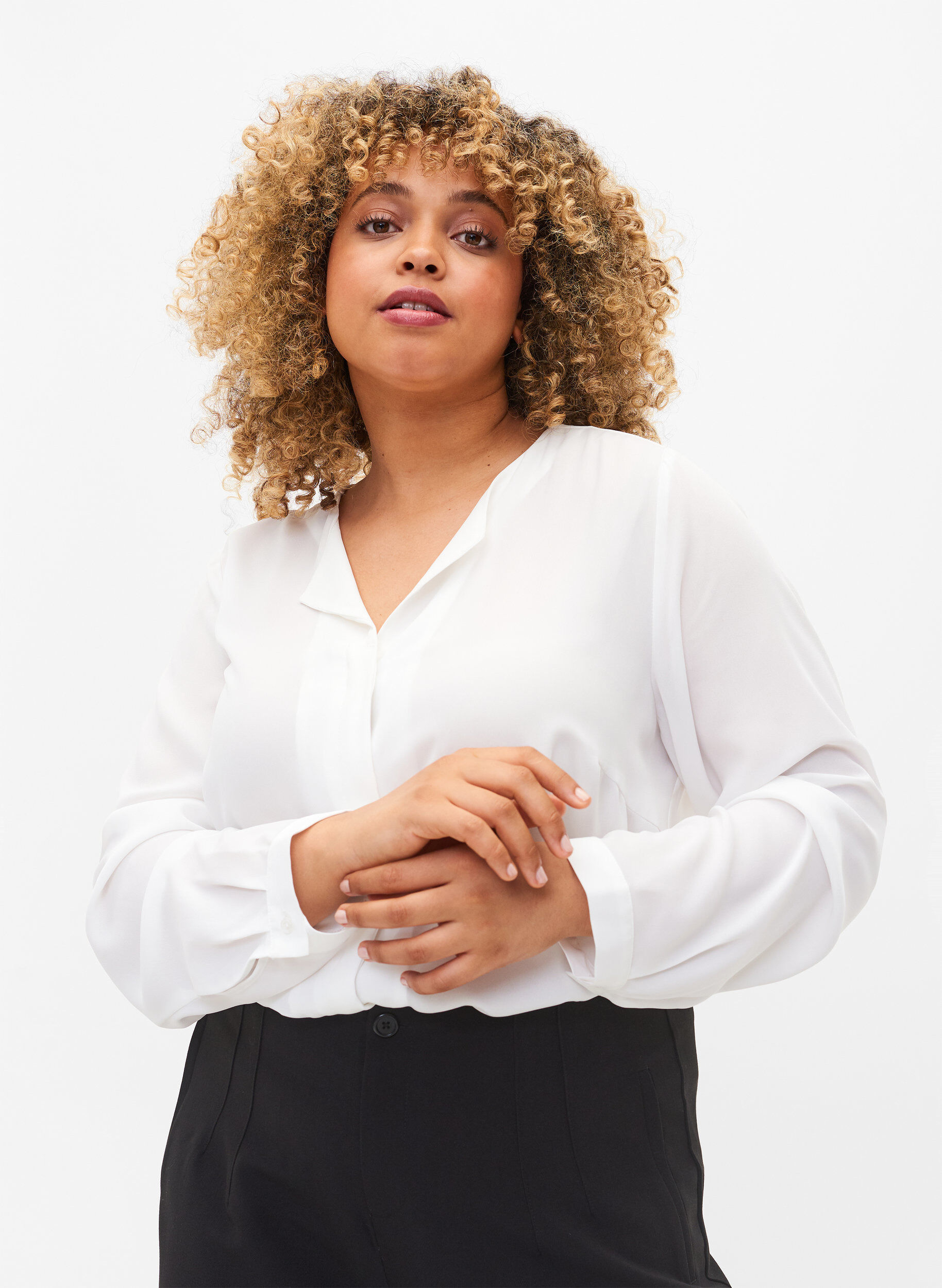 Zizzifashion Solid colour shirt with v-neck, Bright White, Model image number 0