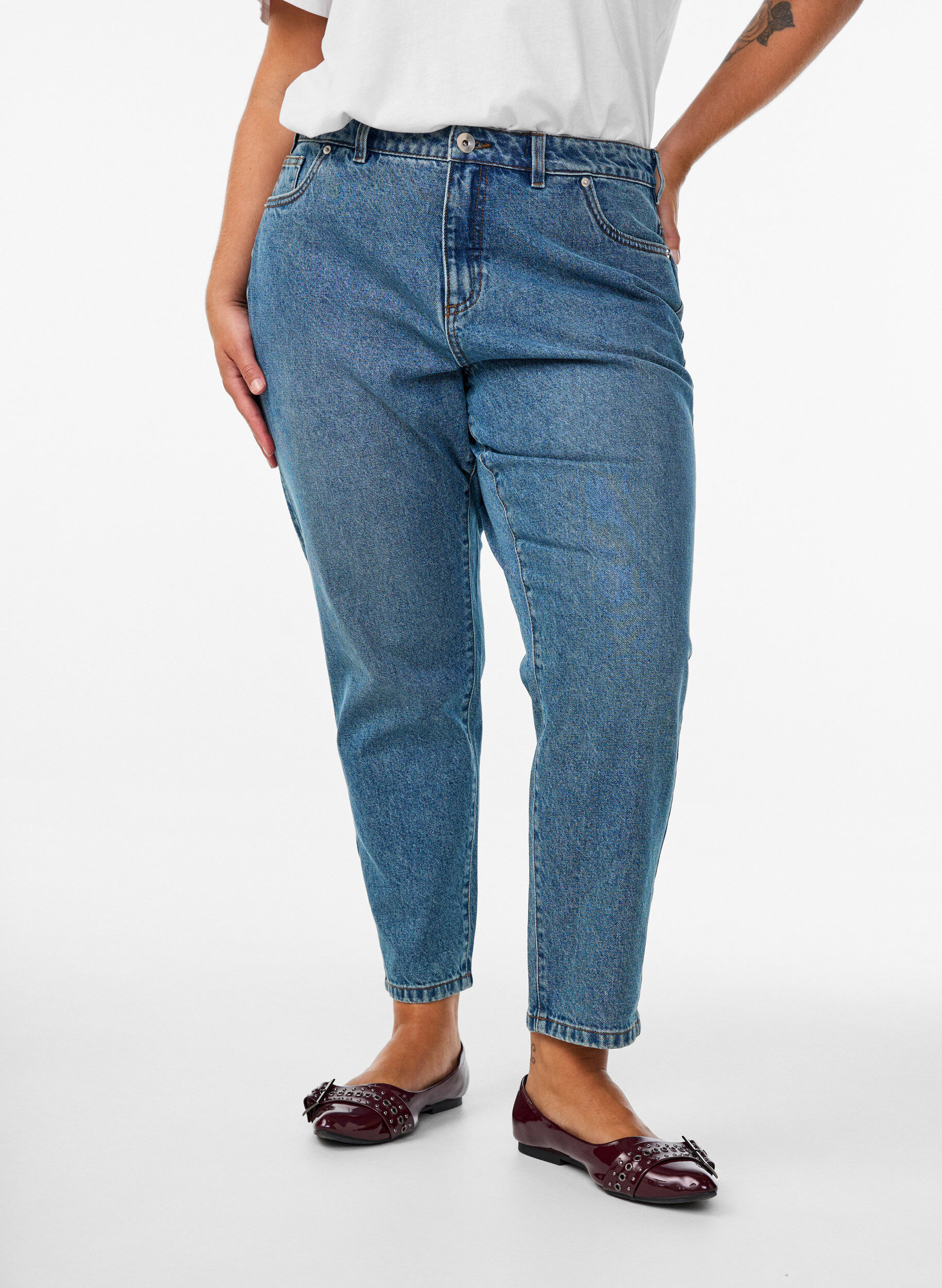 ZizzifashionMille Mom Fit Jeans with high waist, Blue, Model image number 2