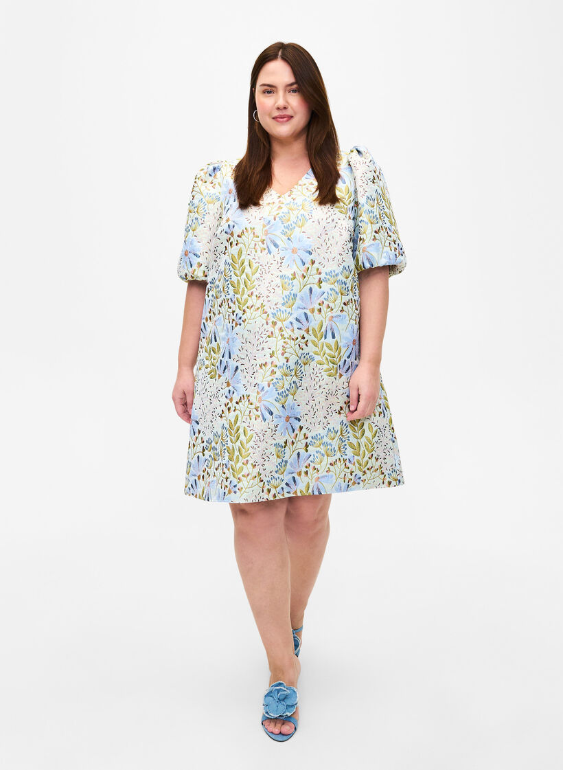 Jacquard dress with 1/2 sleeves, Wild Flower AOP, Model image number 2