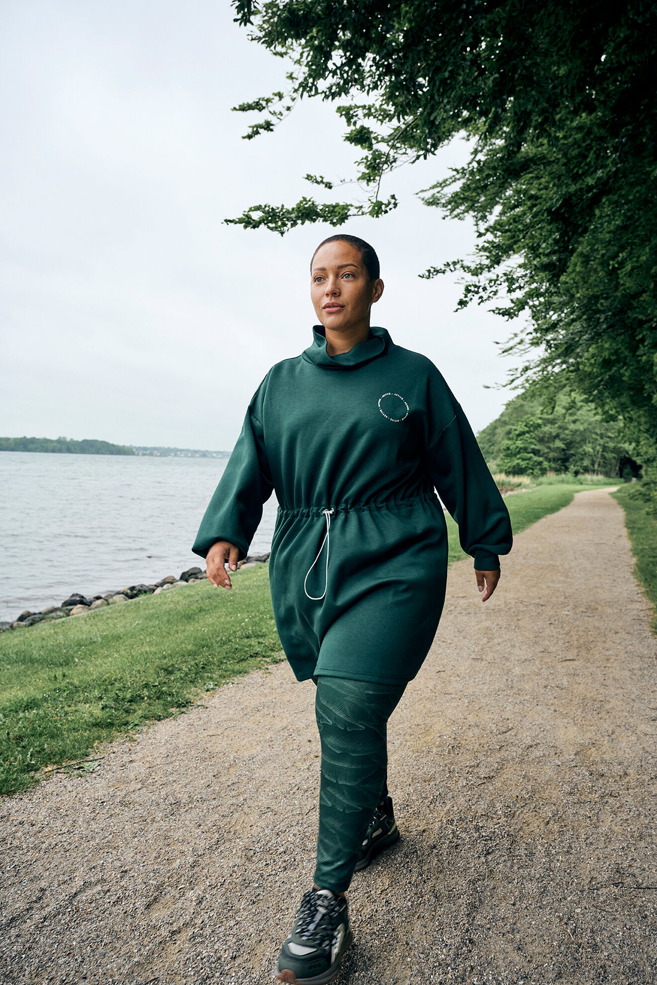 Zizzifashion The set for nature, , Model