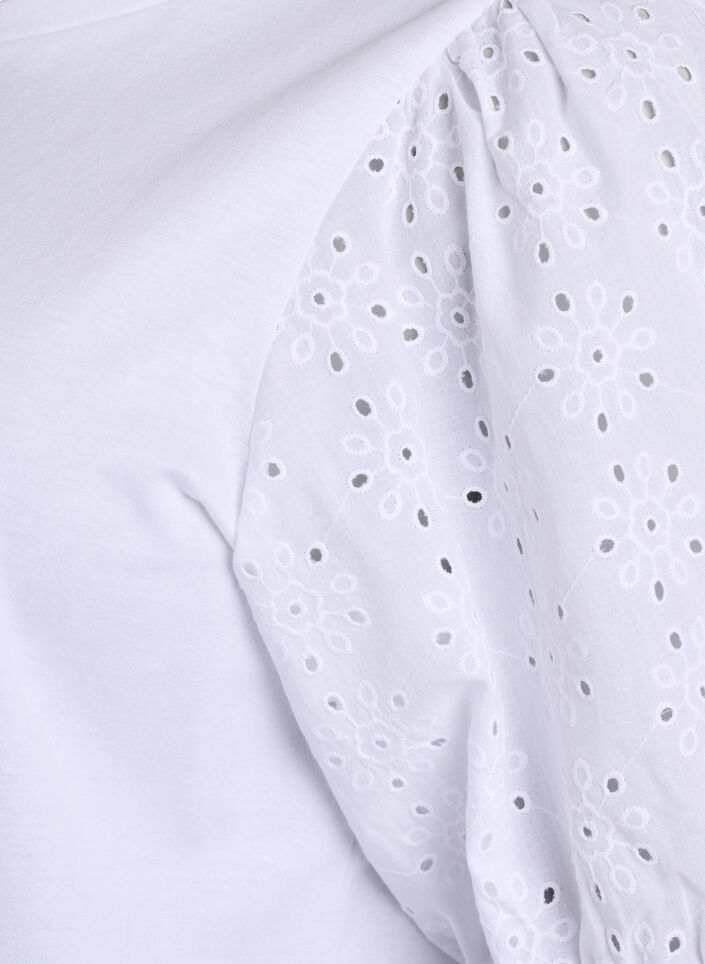 T-shirt with broderie anglaise sleeves, White, Packshot image number 3