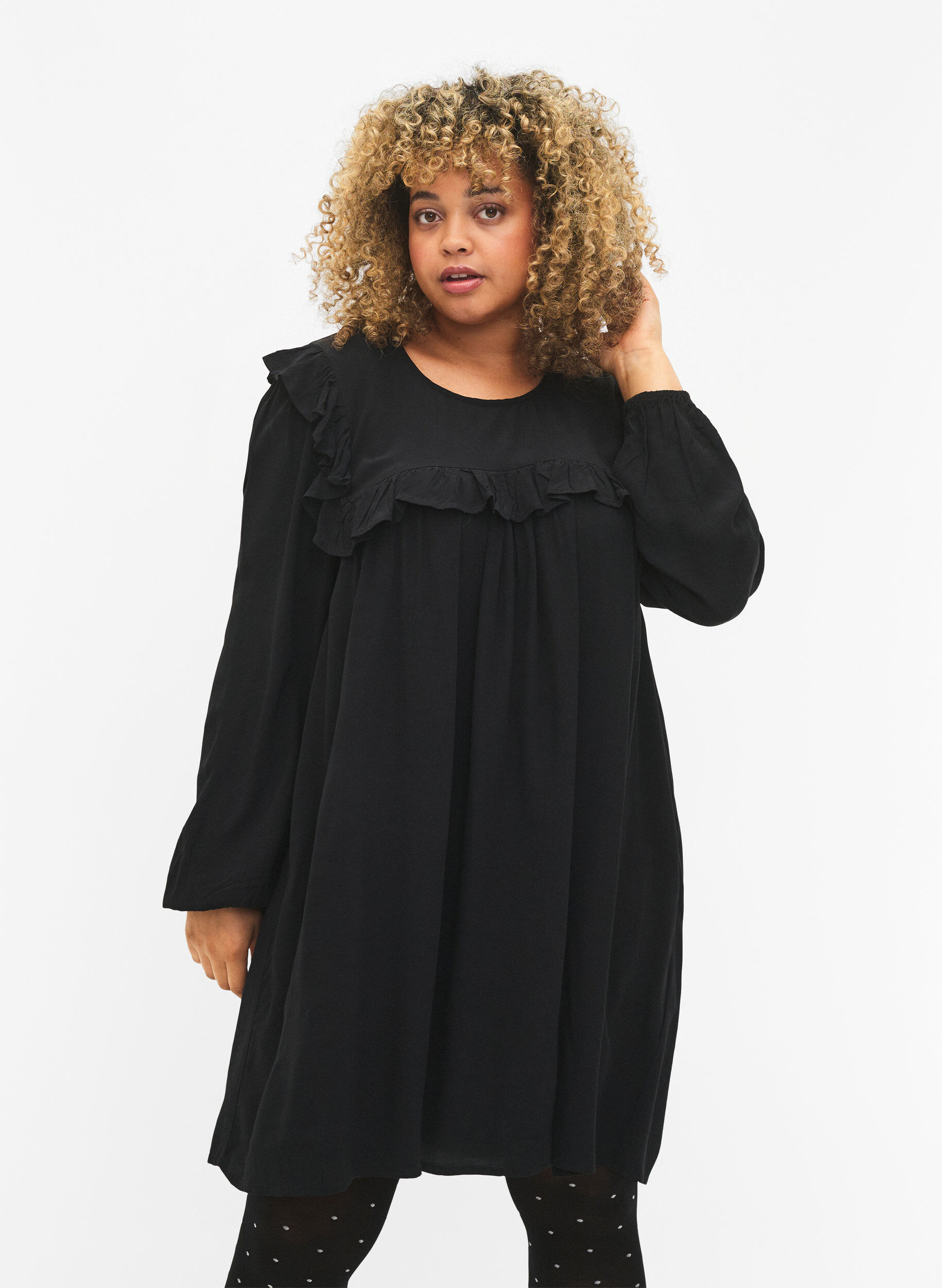 Zizzifashion Viscose tunic with ruffles, Black, Model image number 0