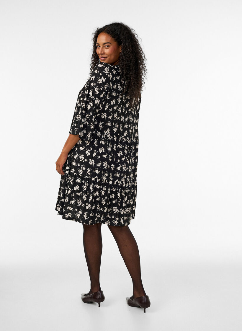 Short A-line jersey dress with an all-over print, Black, Model image number 2