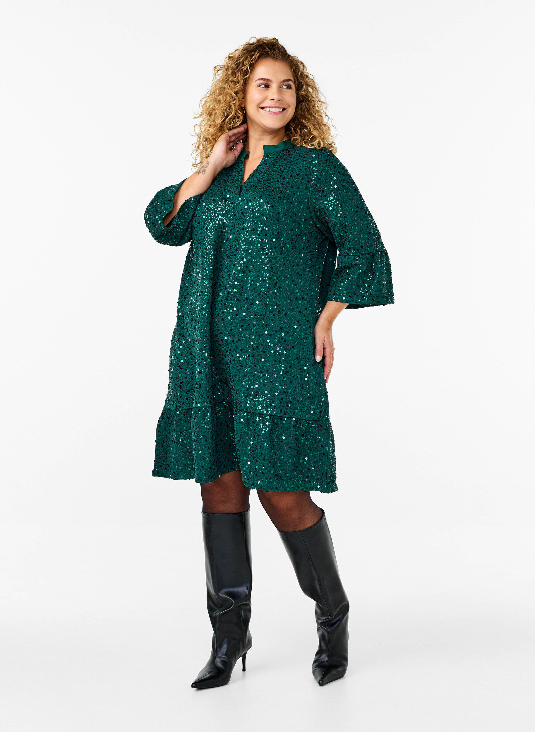 Zizzifashion Sequin dress with a V-neck and 3/4 sleeves, Rain Forest, Model image number 2