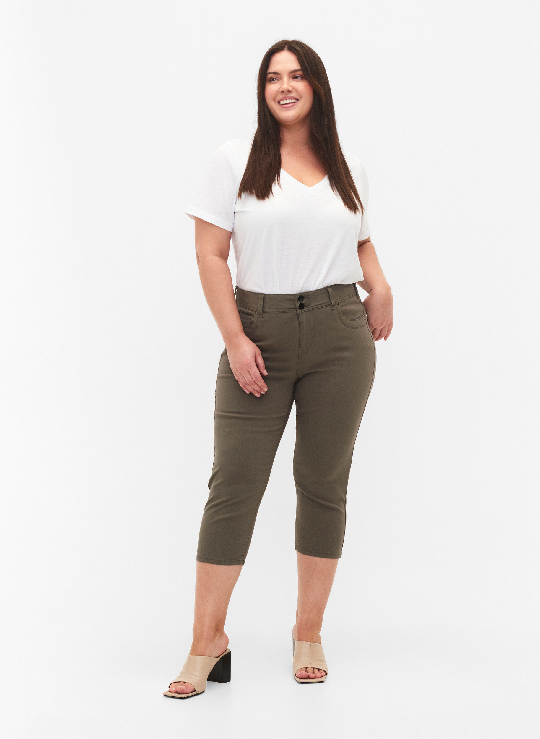 Zizzifashion Close-fitting capri trousers in viscose mix, Dusty Olive, Model image number 0