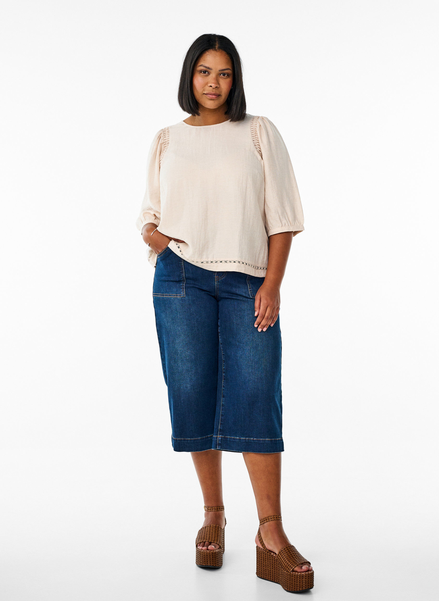 Zizzifashion Viscose blend blouse with linen and gathered shoulders, Coral, Model image number 1