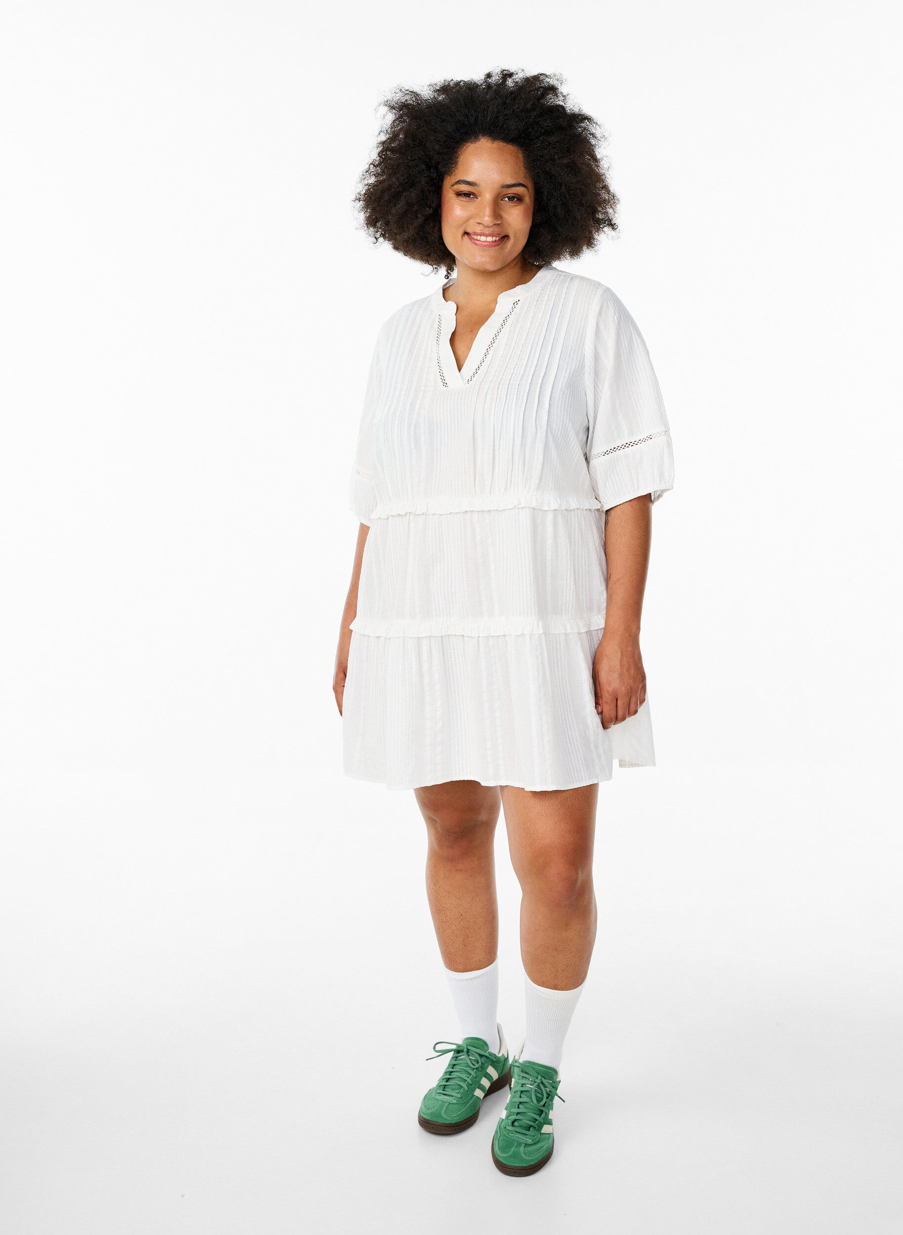 Zizzifashion A-shape tunic with ruffles, White, Model image number 1