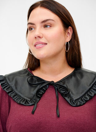 Faux-leather collar, Black, Model image number 2
