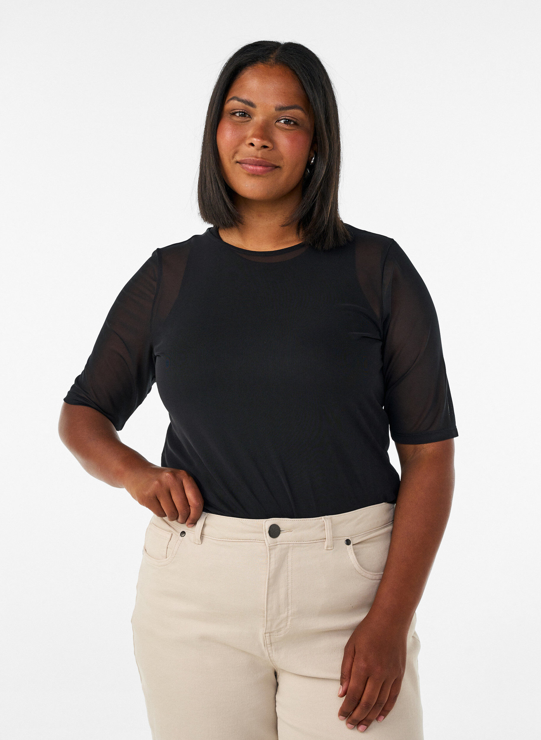 Mesh top with short sleeves and round neck, Black, Model