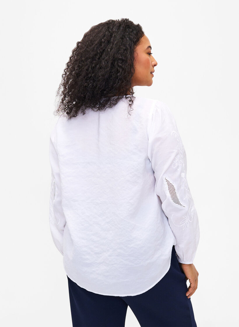 Blouse with TENCEL™ Modal with embroidery details, Bright White, Model image number 1