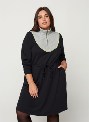 Sweater dress with pockets and an adjustable waist, Black comb, Model image number 0
