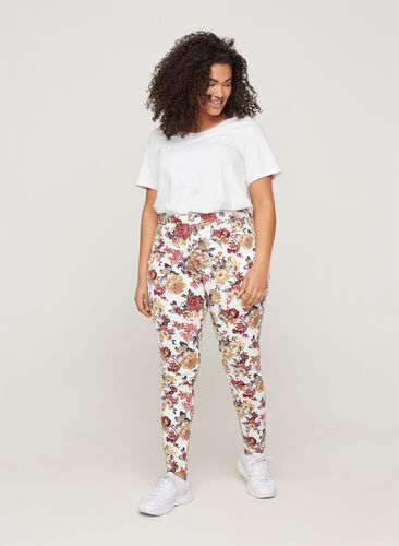 Super slim Amy jeans with floral print, White Flower AOP, Model image number 0