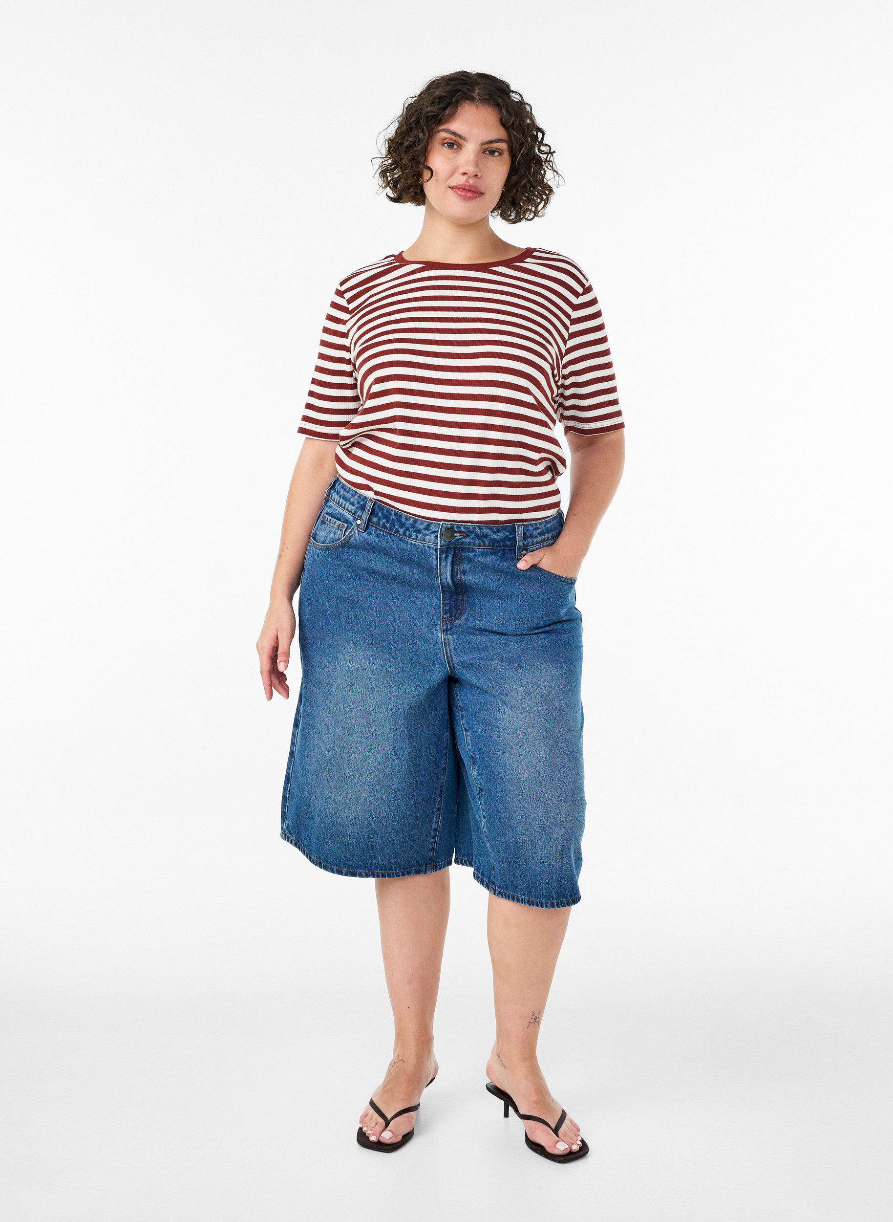 Zizzifashion Striped T-shirt with ribbed texture, Red, Model image number 1