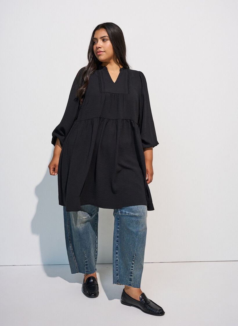 A-line dress with an empire line, Black, Model image number 1