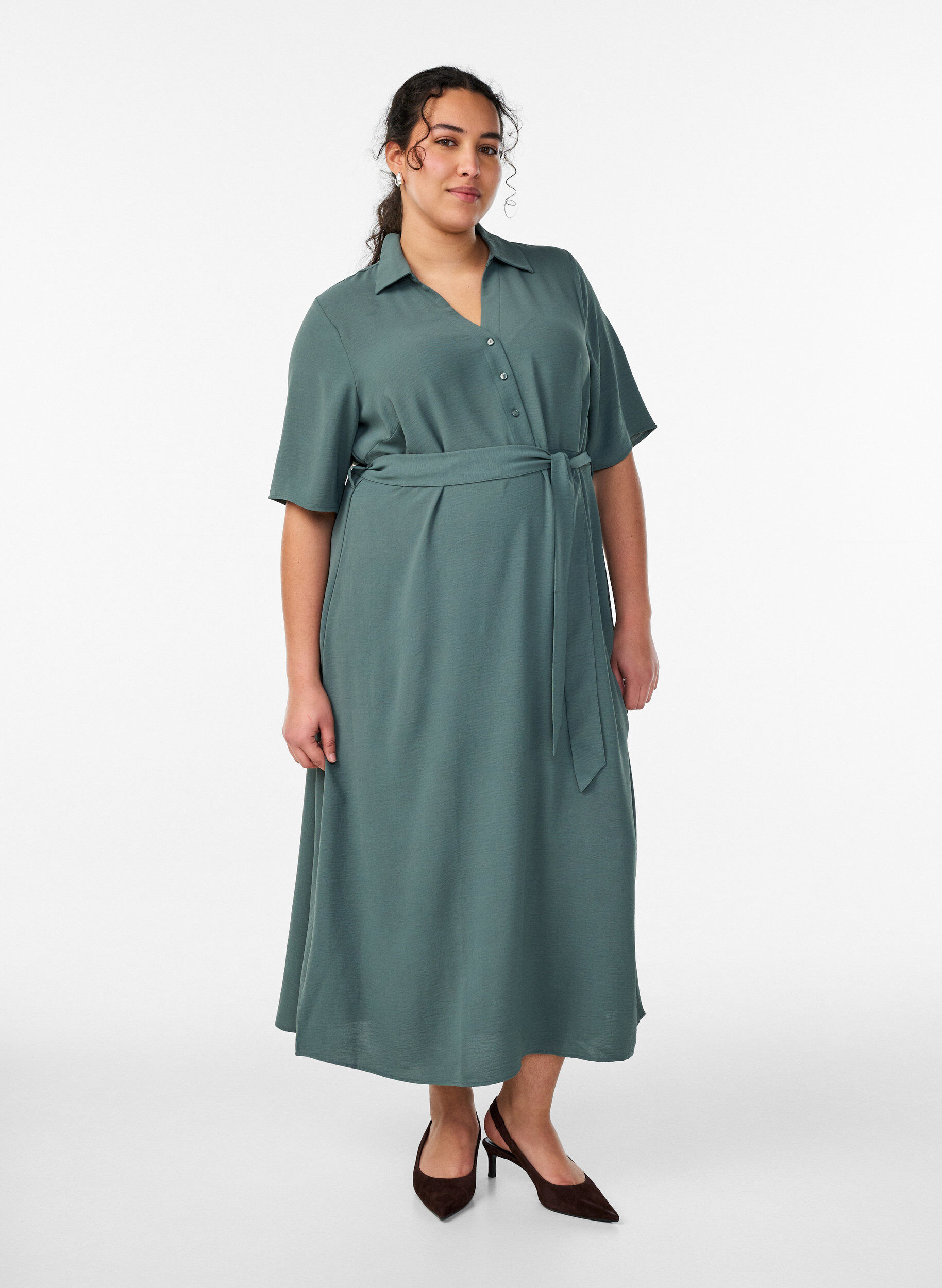 Midi shirt dress with tie belt, Green, Model