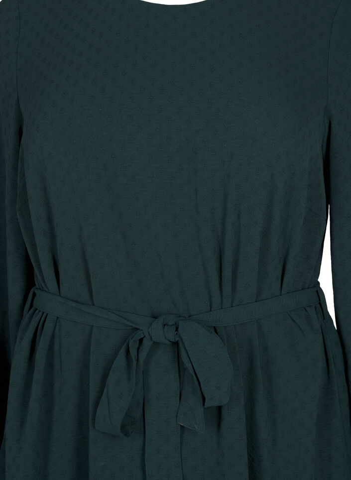 Short textured dress with a tie belt, Scarab, Packshot image number 2