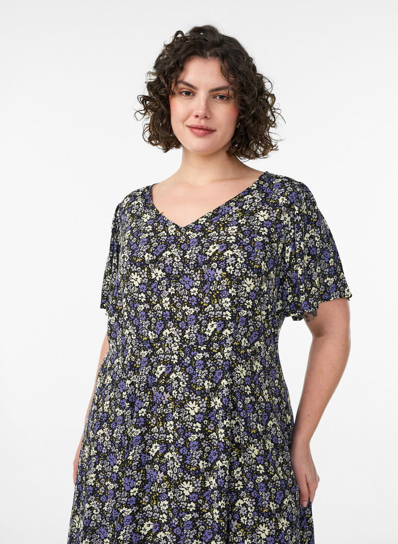 Viscose midi dress with a floral print, Black, Model image number 2