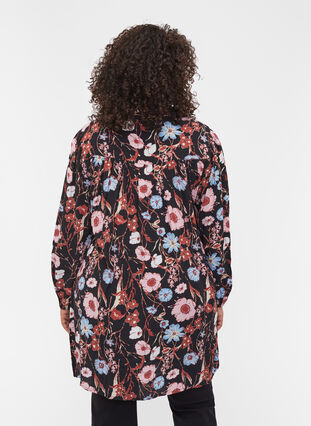 Floral shirt tunic in viscose, Black Flower AOP, Model image number 1