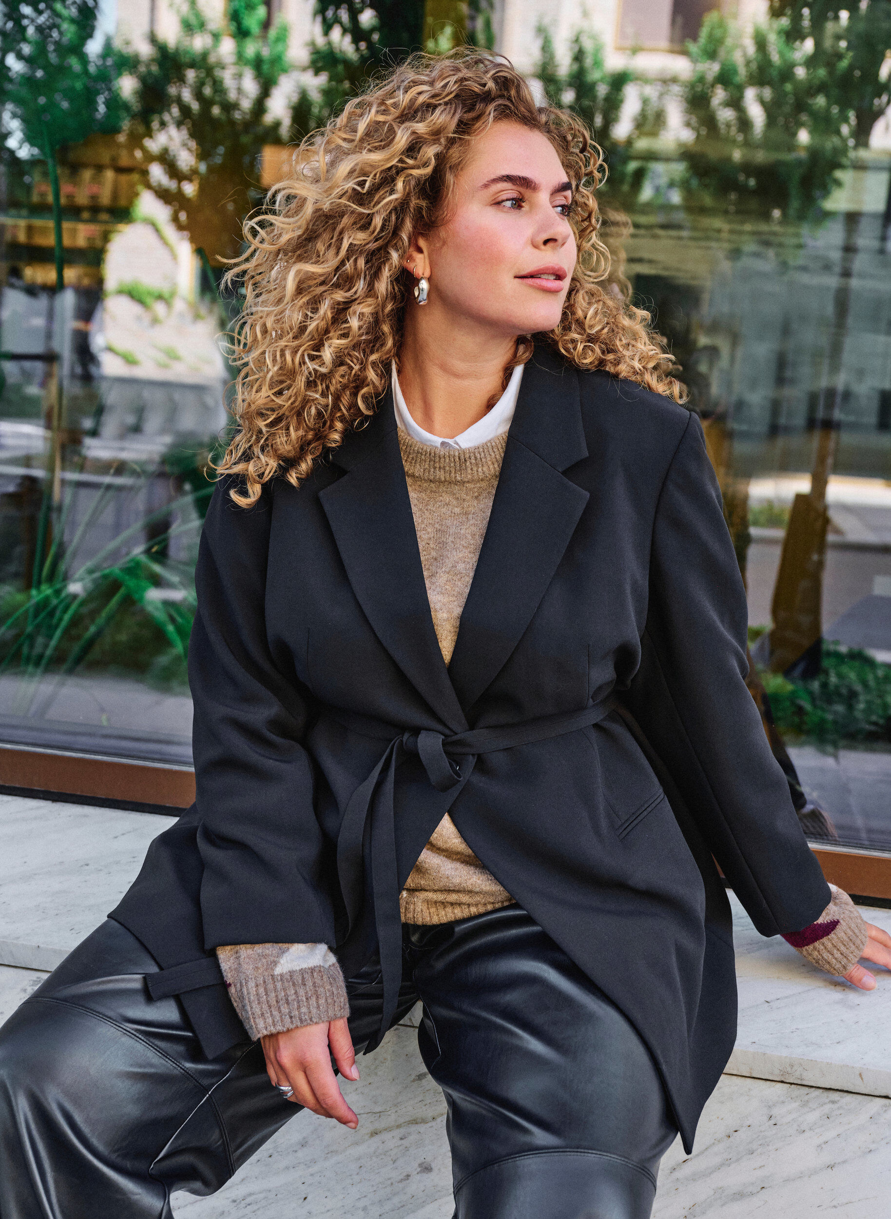 Blazer with detachable tie belt