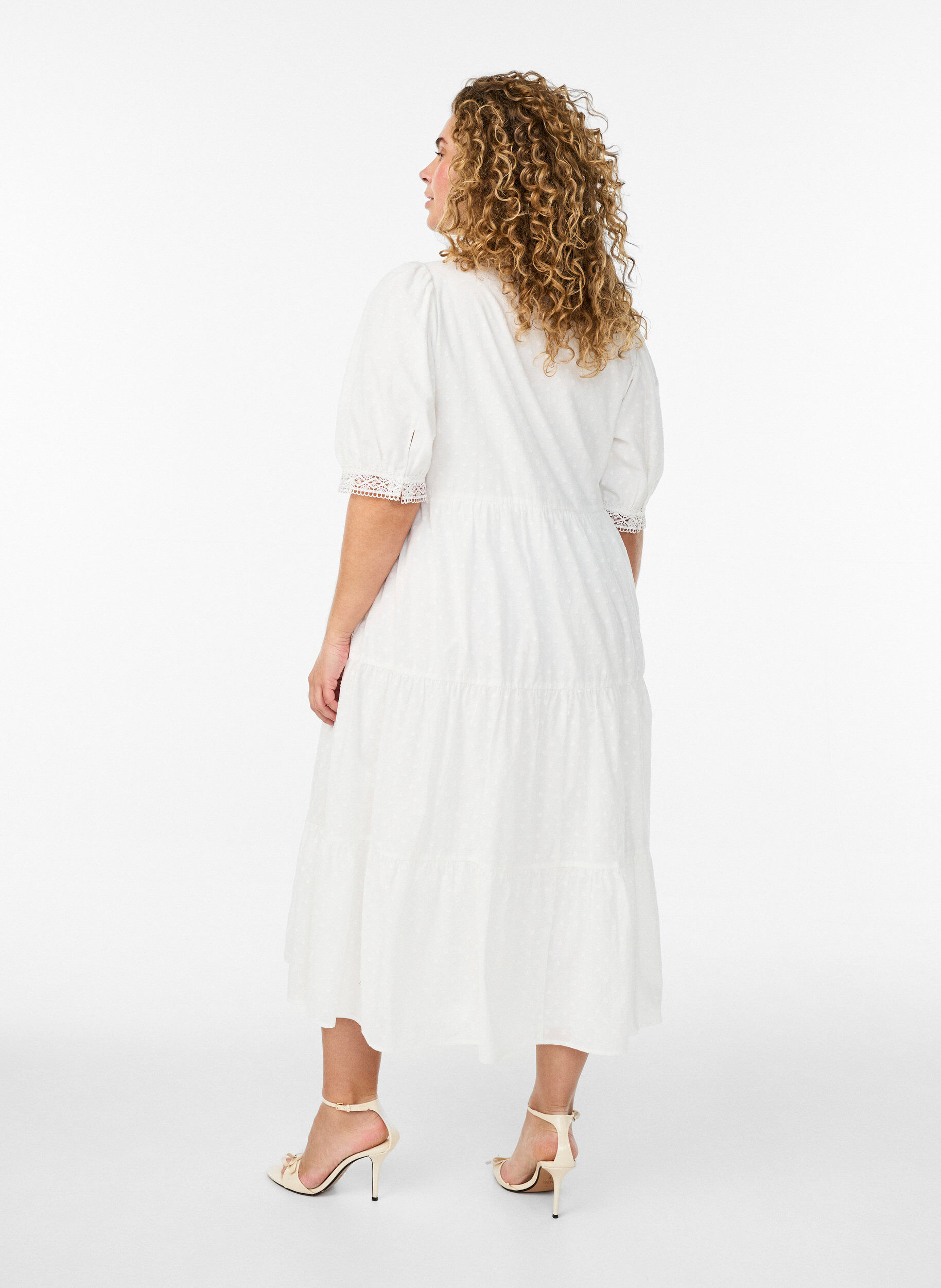Zizzifashion Textured cotton midi dress with crochet details, White, Model image number 1