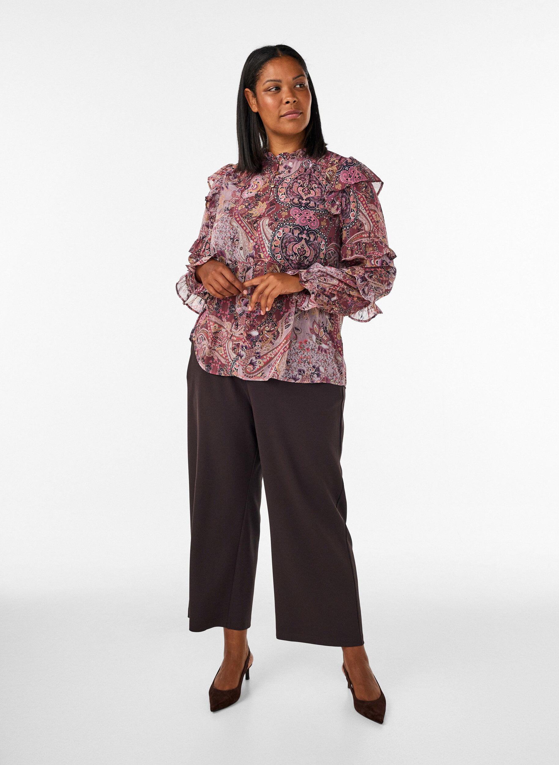 ZizzifashionBlouse with paisley print and ruffle details, Purple, Model image number 1