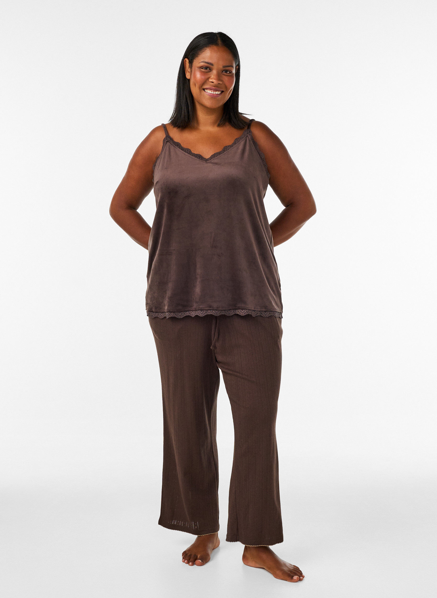 ZizzifashionVelour top with lace trim, Brown, Model image number 1