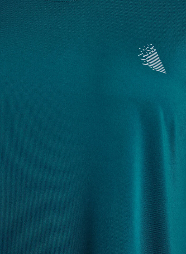 Long training t-shirt, Green, Packshot image number 2