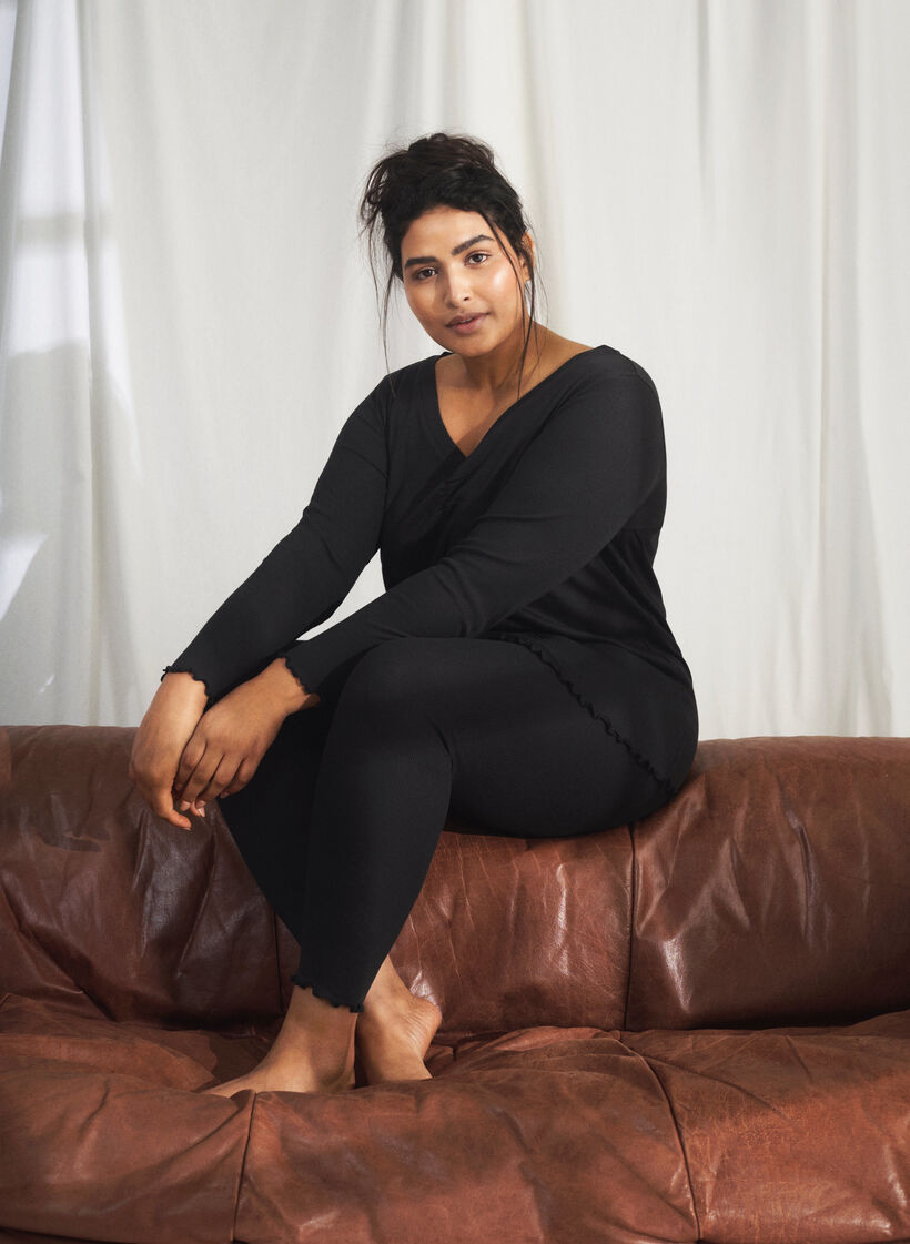 Ribbed blouse with long sleeves and V-neck, Black, Image image number 0