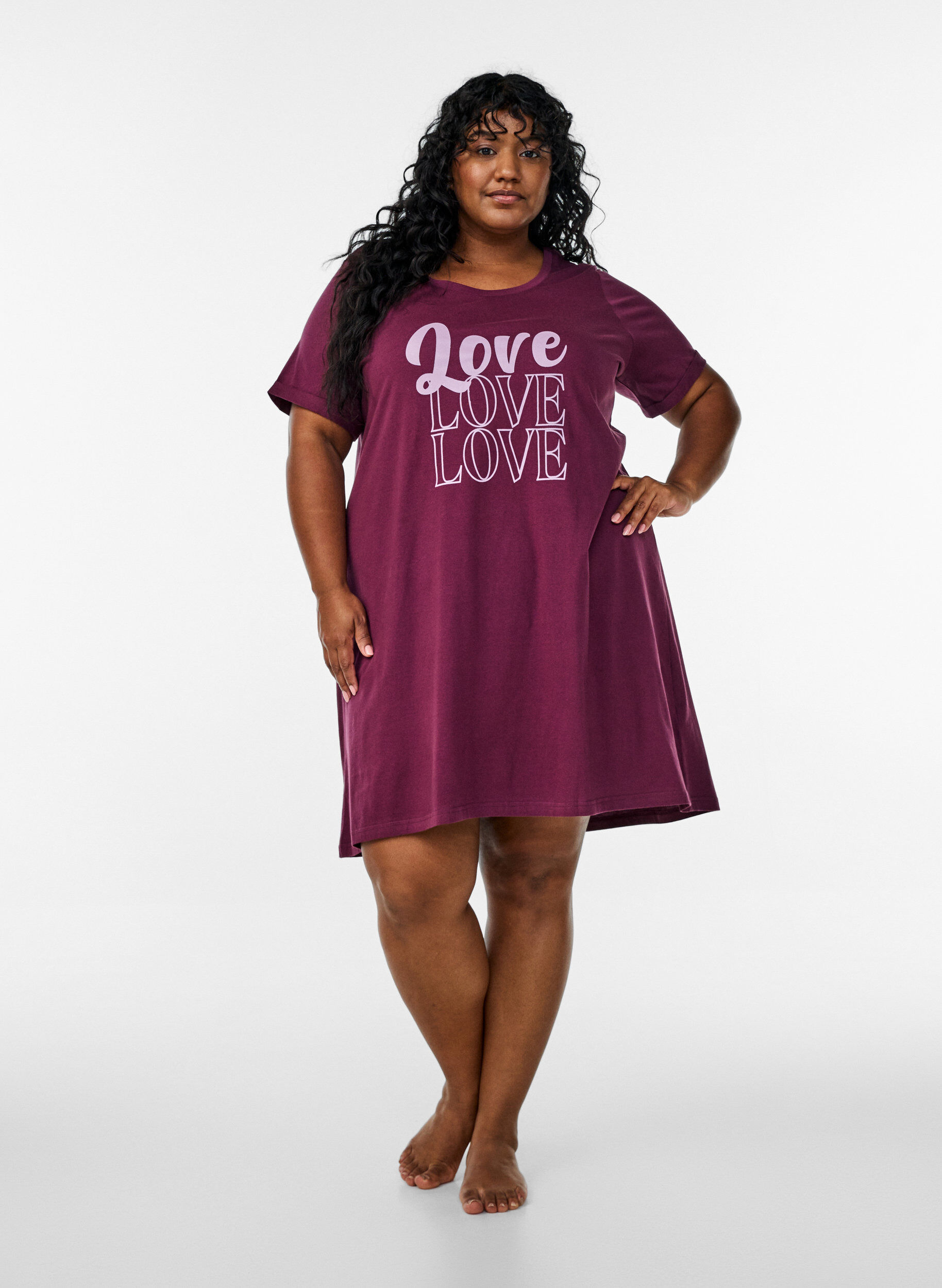 ZizzifashionShort-sleeved nightgown in organic cotton, Dark Bordeaux, Model image number 1