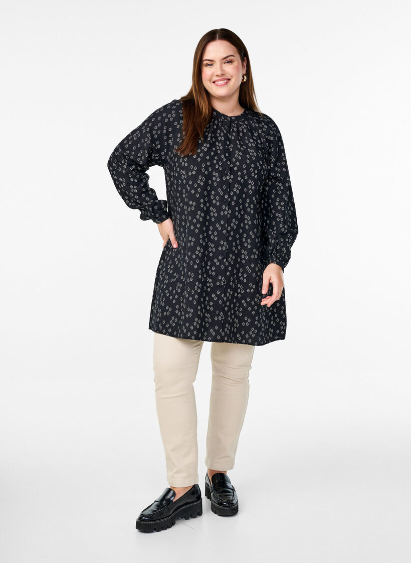 Long-sleeved tunic with floral print, Black, Model image number 1