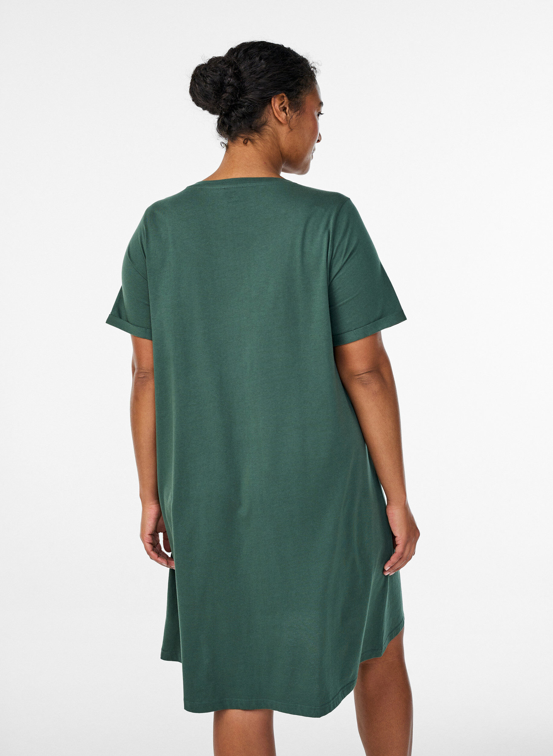 Zizzifashion Short-sleeved nightgown in organic cotton, Green, Model image number 2