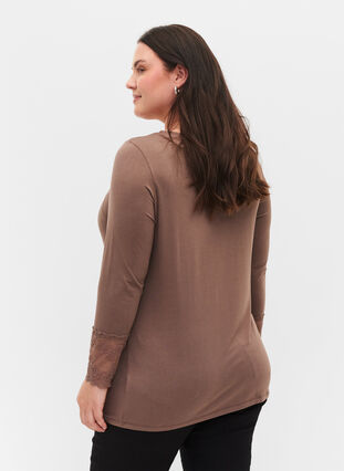 Long-sleeved viscose blouse with lace detail, Deep Taupe, Model image number 1