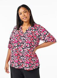 V-neck blouse with floral print, Black Flower AOP, Model