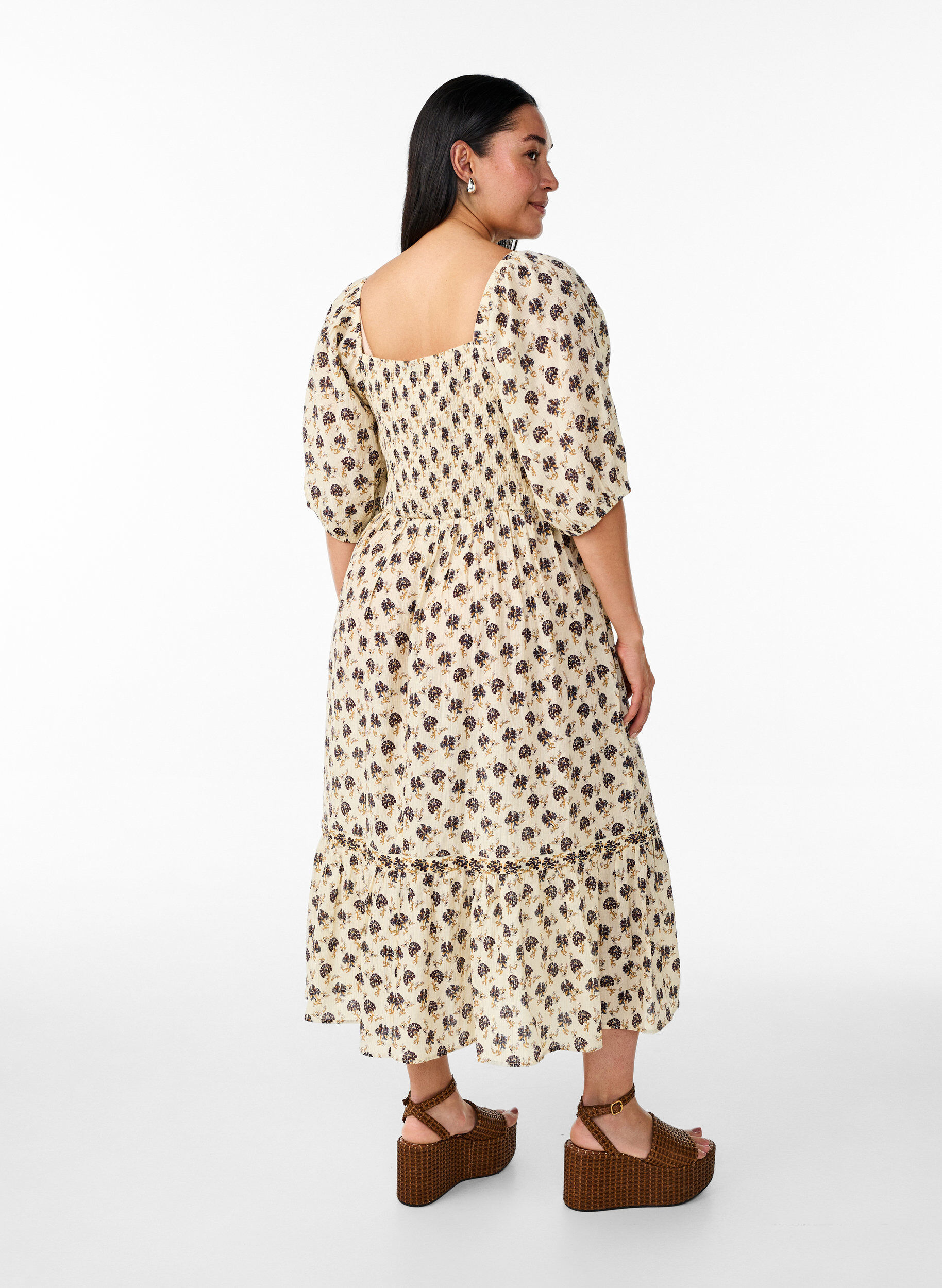 Zizzifashion Midi dress with print and smock detailing, Vanilla, Model image number 1