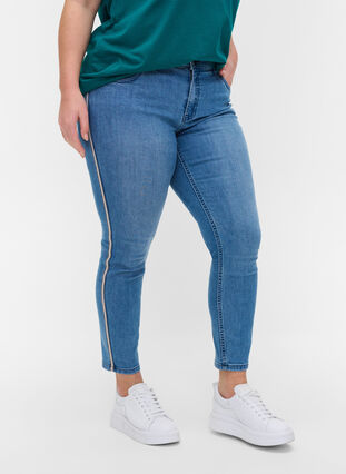 Cropped Sanna jeans with side stripe, Light blue denim, Model image number 3