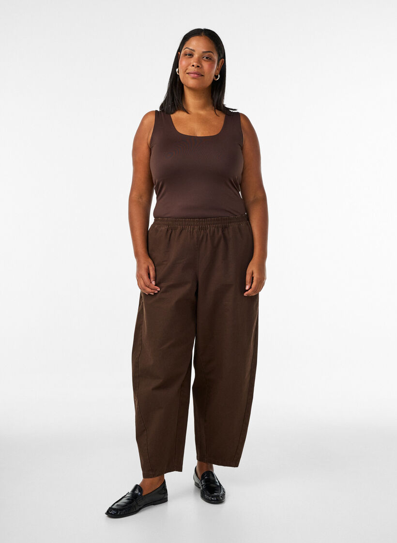Fitted basic top with reversible function, Brown, Model image number 1